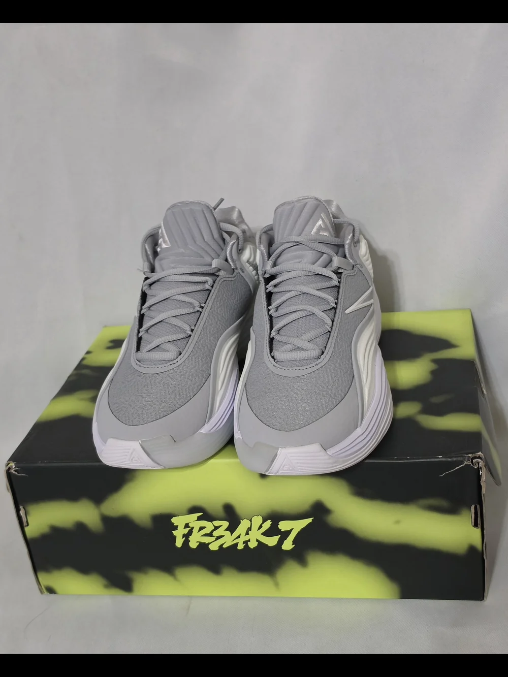 Nike Giannis Freak 7 TB 'Wolf Grey' US Men Size 7.5/Women Size 9 (NWOT)